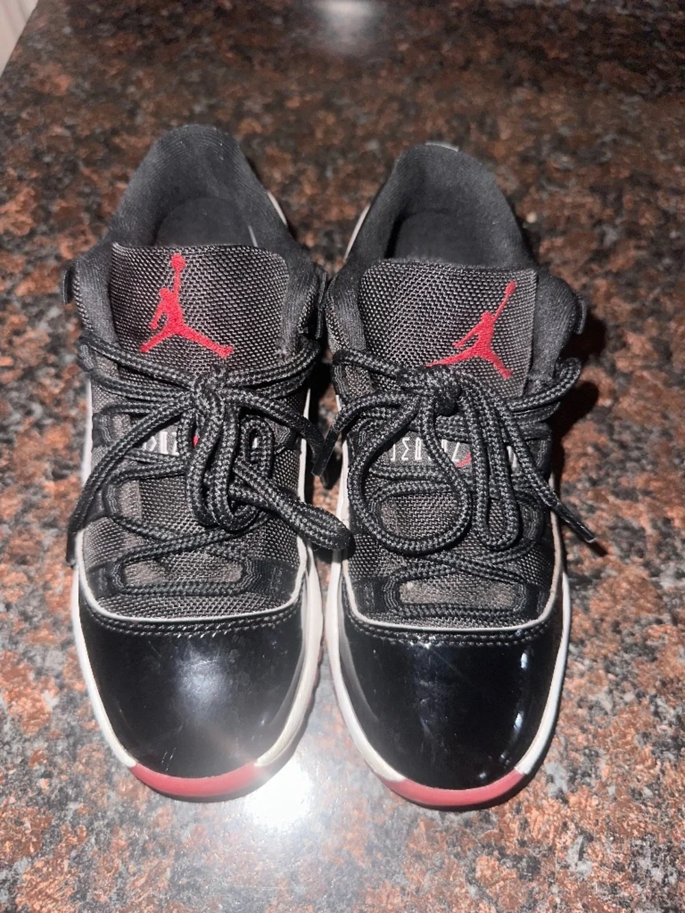 Jordan 11 Retro Low